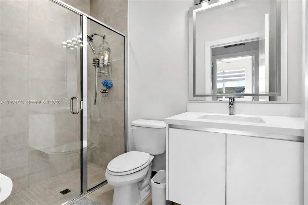 7159 NW 102nd Place Doral, FL 33178