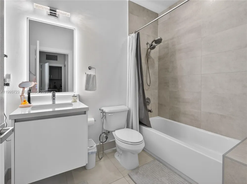 7159 NW 102nd Place Doral, FL 33178