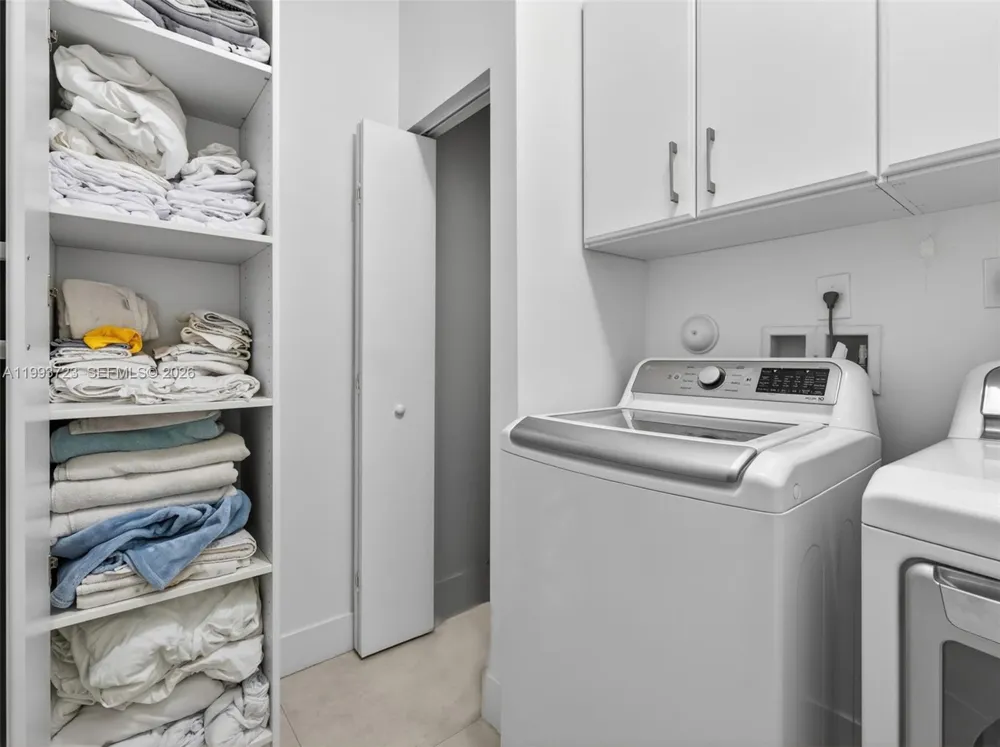 7159 NW 102nd Place Doral, FL 33178