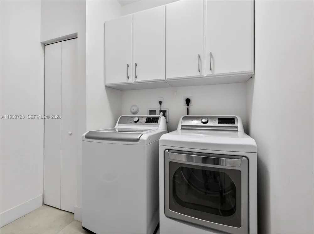 7159 NW 102nd Place Doral, FL 33178