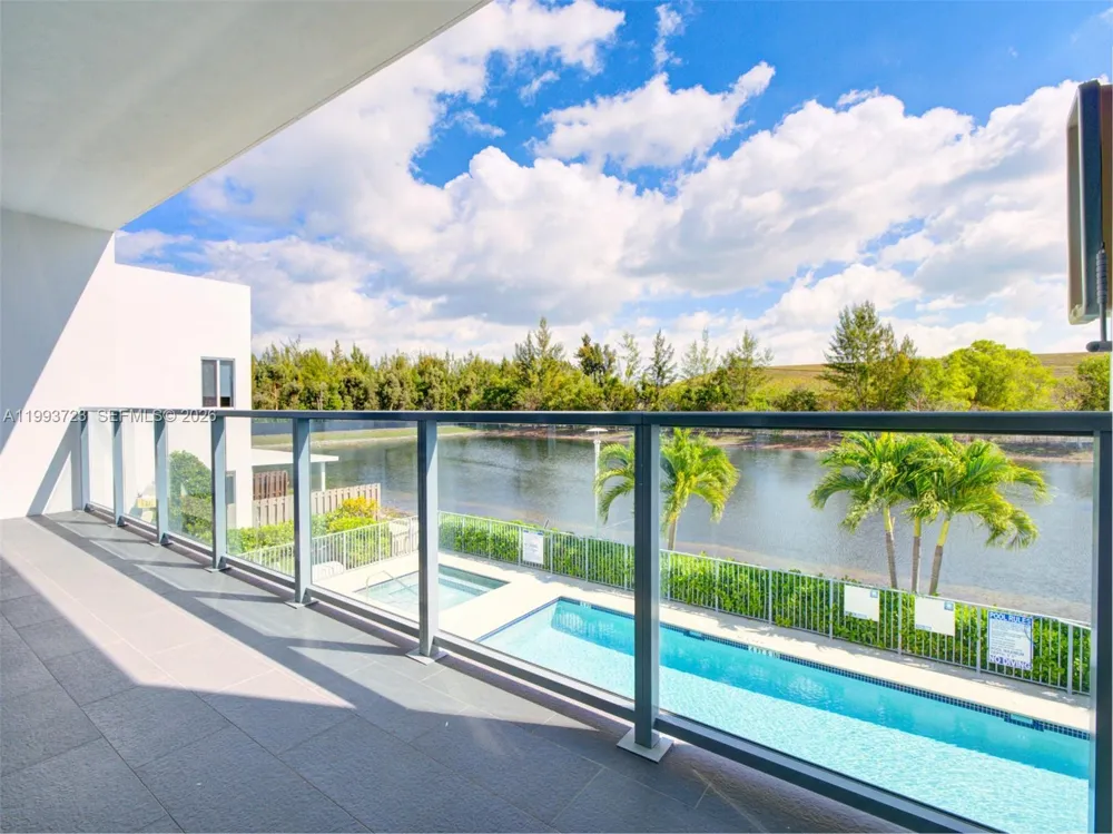 7159 NW 102nd Place Doral, FL 33178