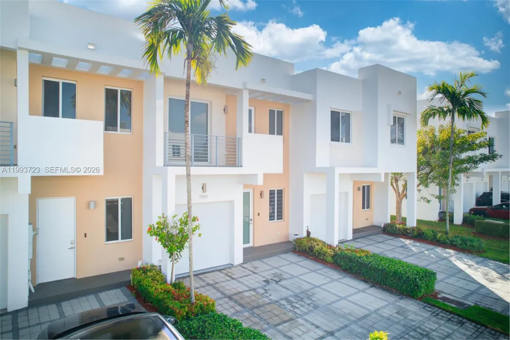 7159 NW 102nd Place Doral, FL 33178
