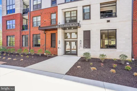 102 SAINT IVES PLACE #209