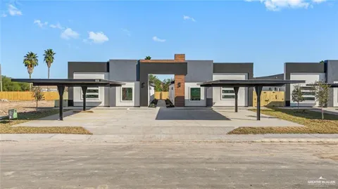 605 Buccaneer Drive #3