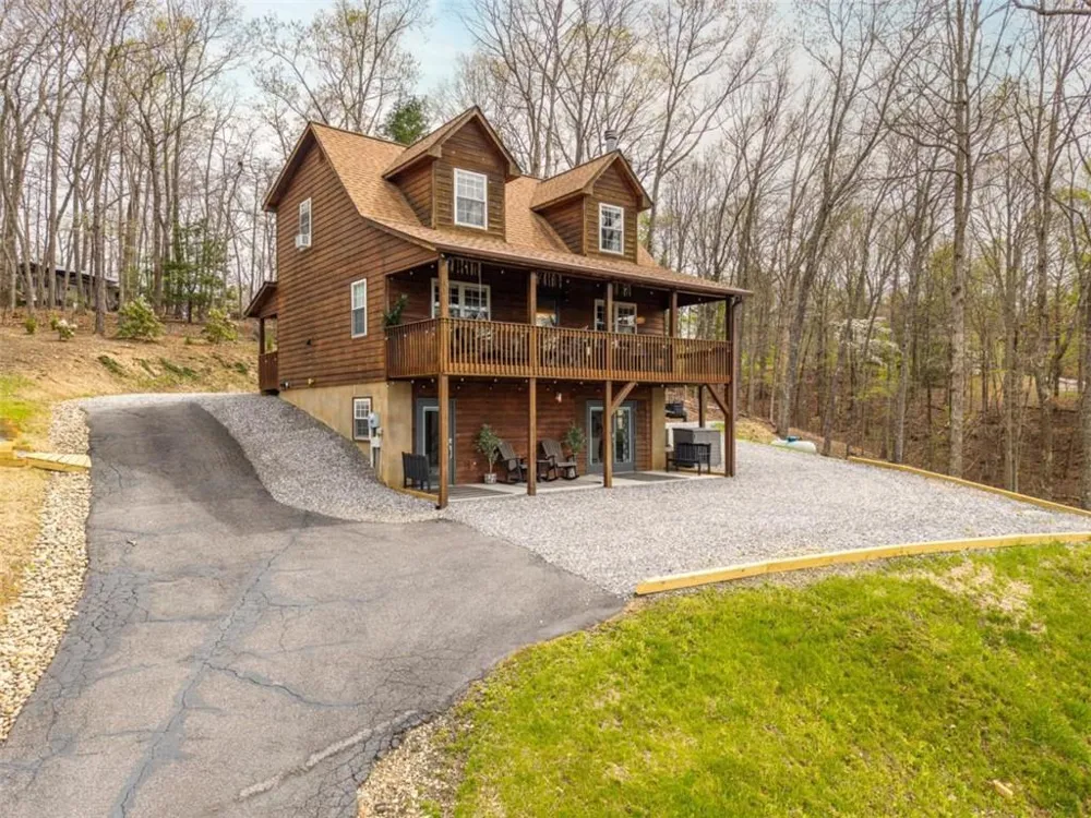 239 Northwoods Circle Blairsville, GA 30512