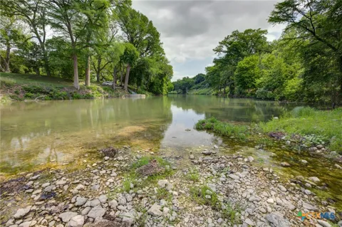 945 Gruene Place Drive