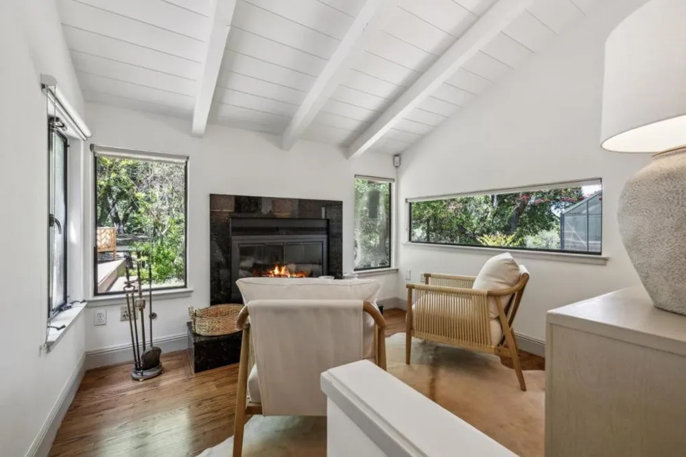 138 Bolivar Lane Portola Valley, CA 94028