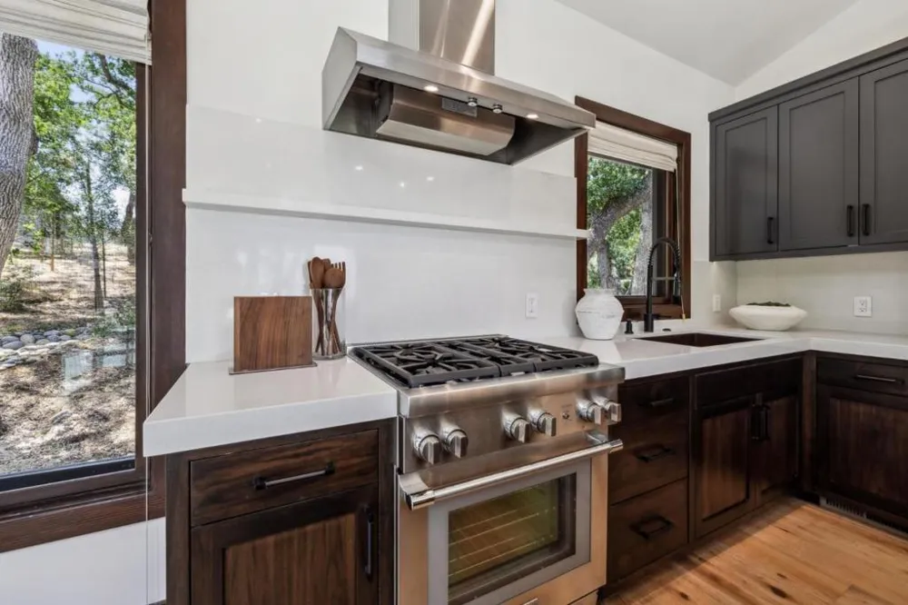 138 Bolivar Lane Portola Valley, CA 94028