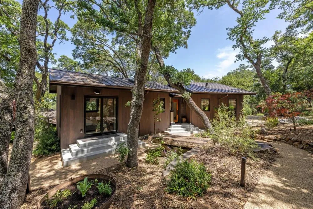 138 Bolivar Lane Portola Valley, CA 94028