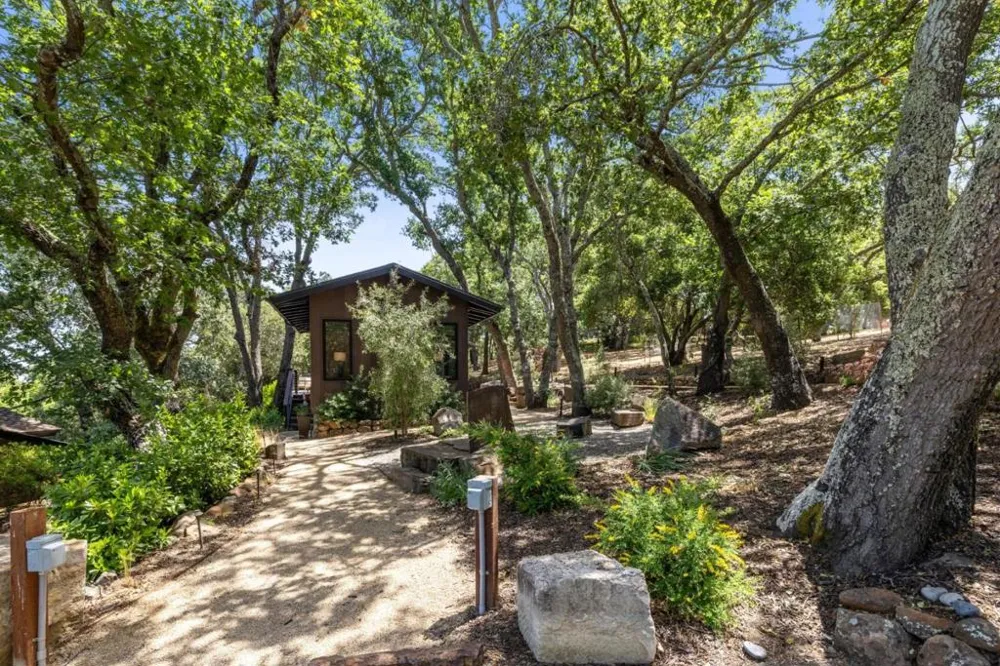 138 Bolivar Lane Portola Valley, CA 94028