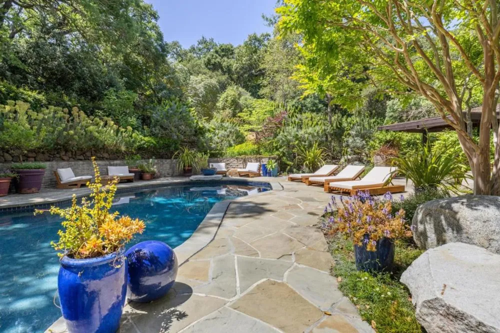 138 Bolivar Lane Portola Valley, CA 94028