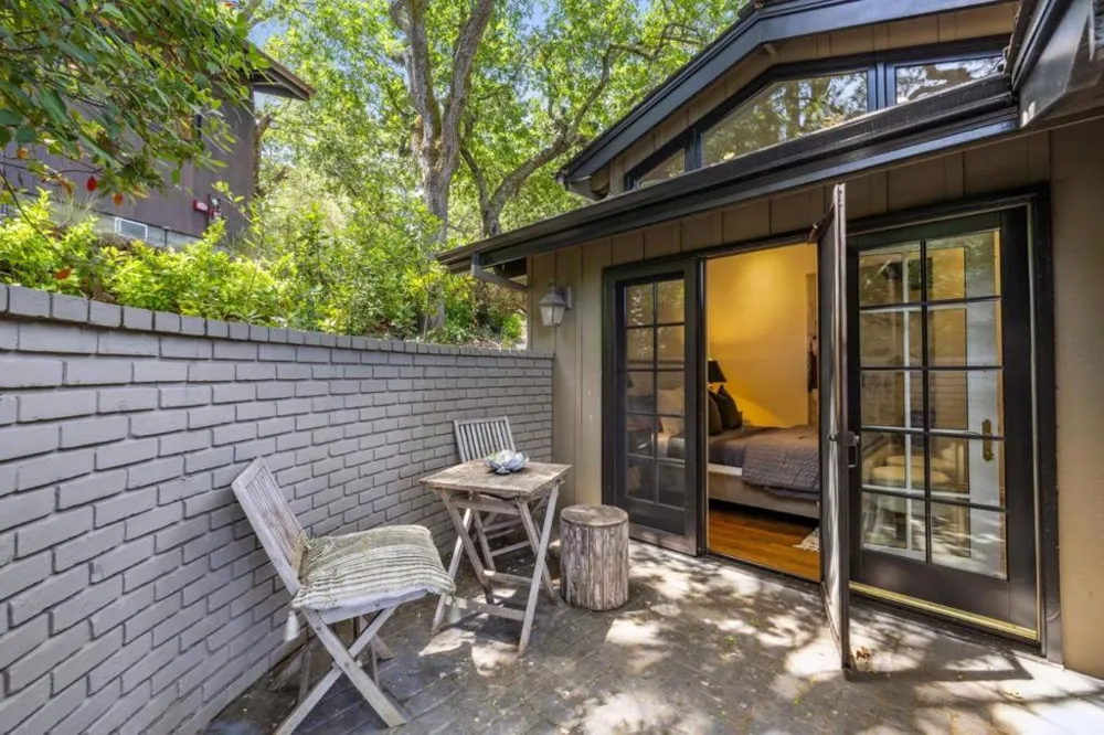 138 Bolivar Lane Portola Valley, CA 94028