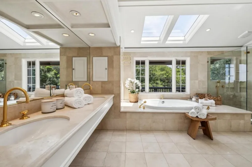 138 Bolivar Lane Portola Valley, CA 94028