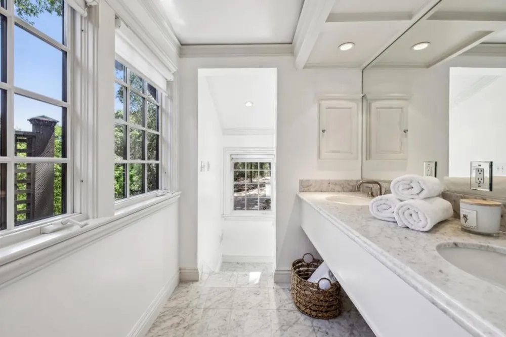 138 Bolivar Lane Portola Valley, CA 94028