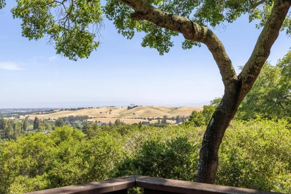138 Bolivar Lane Portola Valley, CA 94028