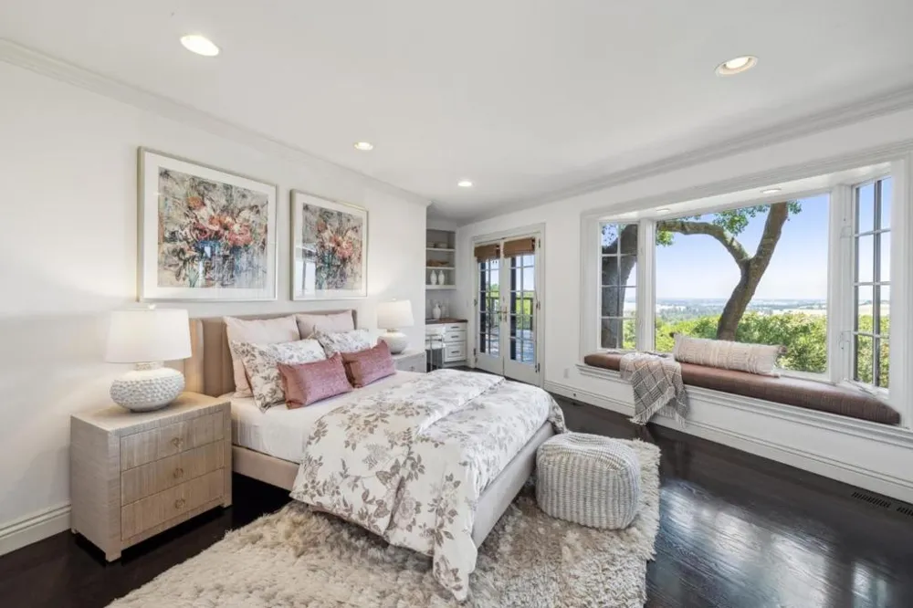 138 Bolivar Lane Portola Valley, CA 94028