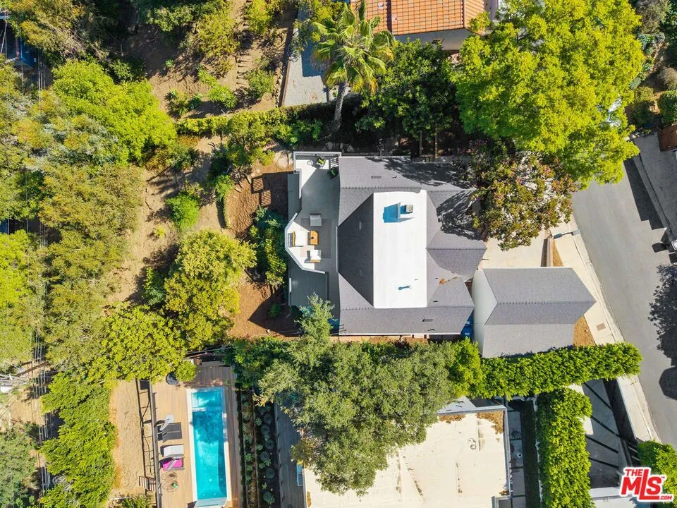 11543 Sunshine Terrace Studio City, CA 91604