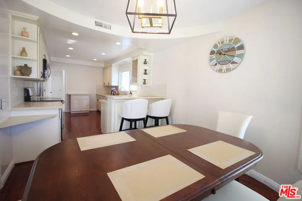 6605 S Sherbourne Drive Los Angeles, CA 90056