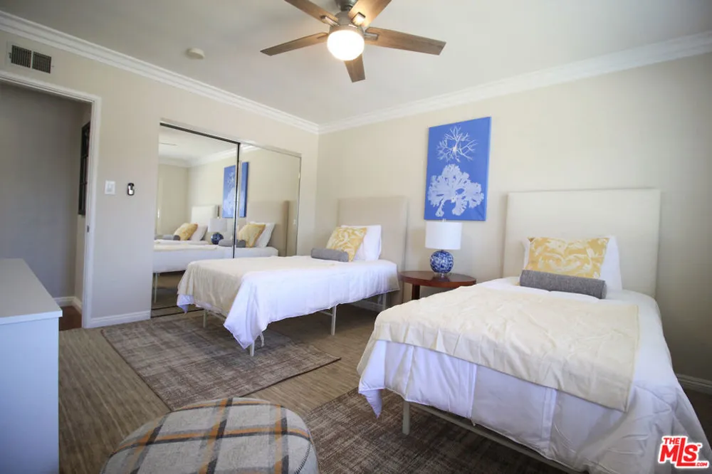 6605 S Sherbourne Drive Los Angeles, CA 90056
