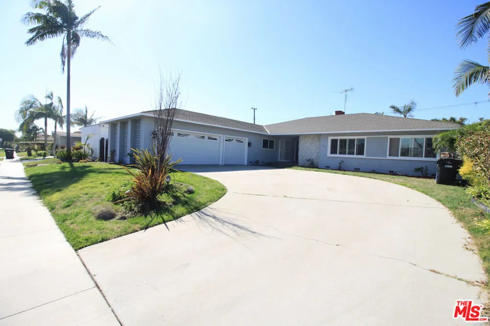 6605 S Sherbourne Drive Los Angeles, CA 90056