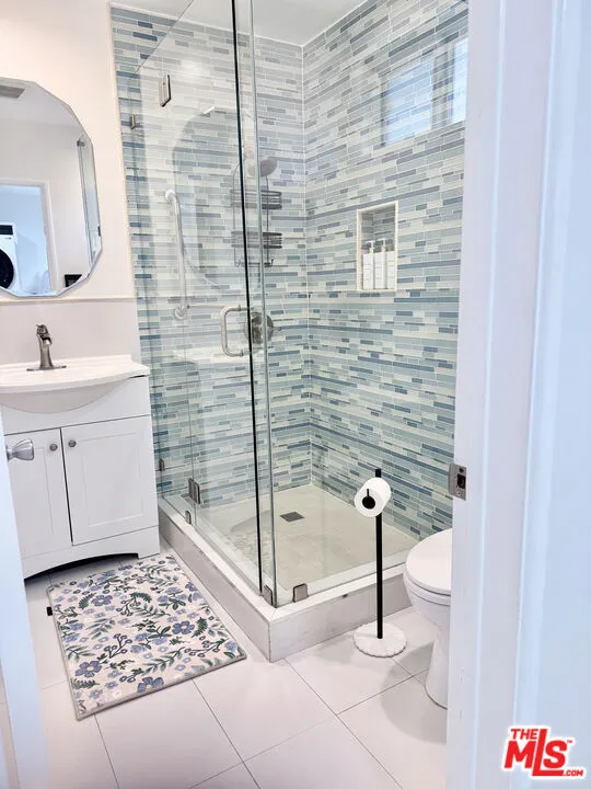 6605 S Sherbourne Drive Los Angeles, CA 90056