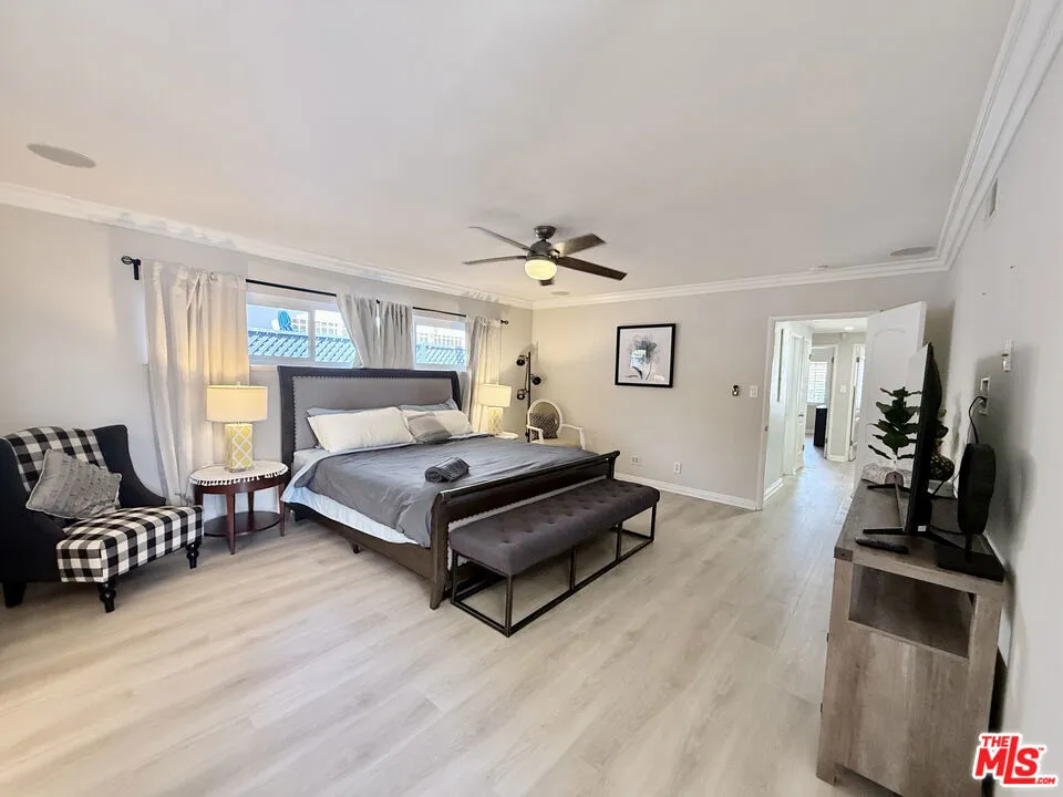 6605 S Sherbourne Drive Los Angeles, CA 90056