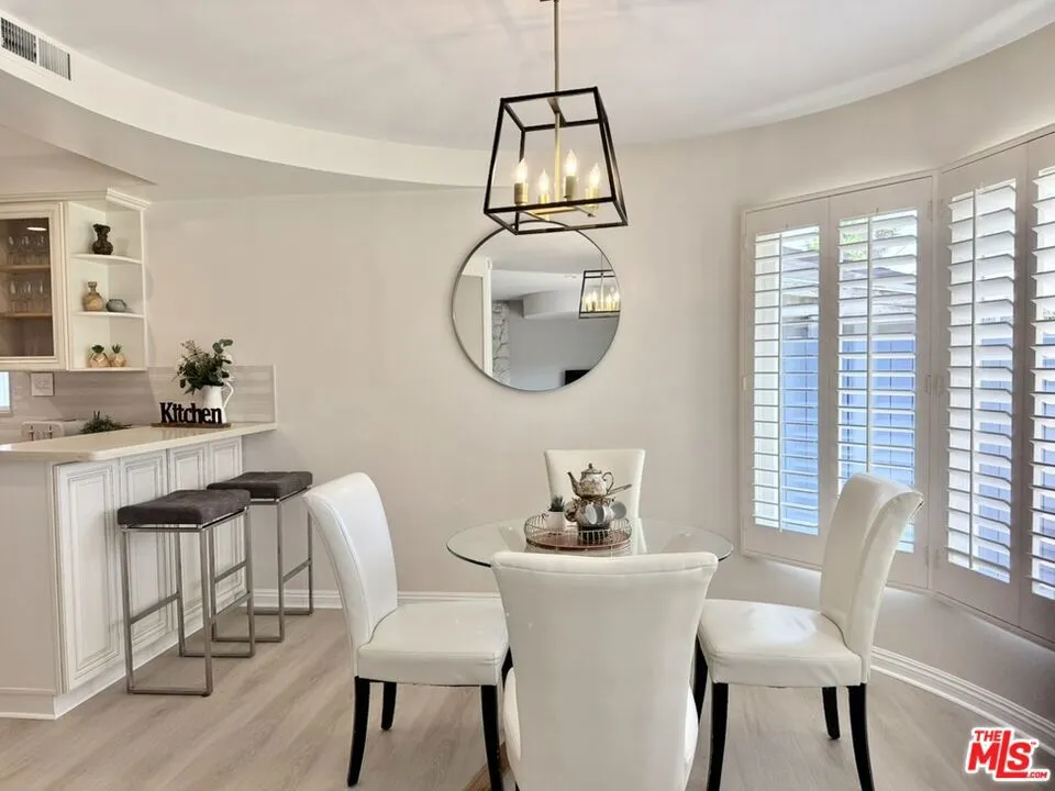 6605 S Sherbourne Drive Los Angeles, CA 90056