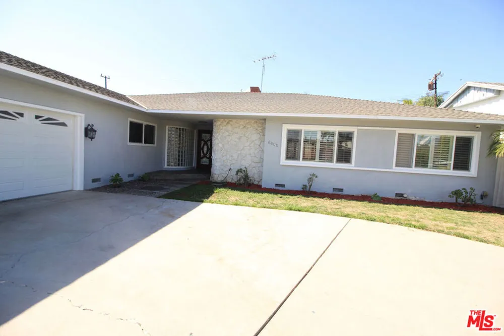 6605 S Sherbourne Drive Los Angeles, CA 90056