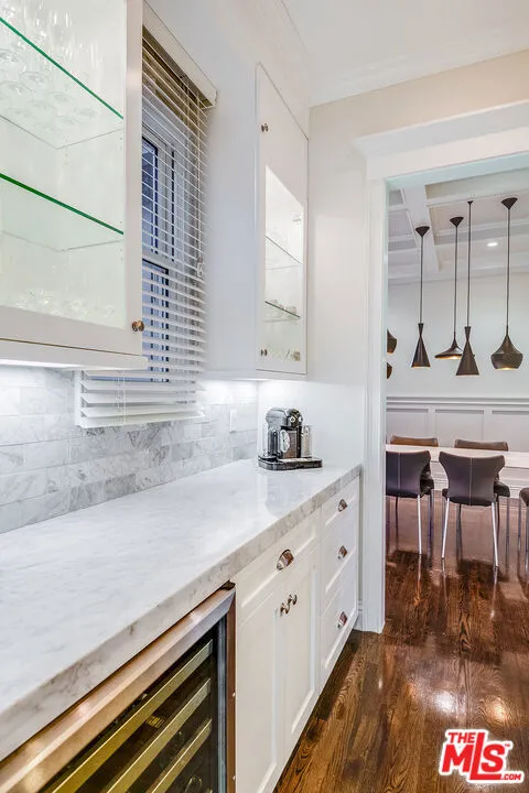 10161 VALLEY SPRING LANE Toluca Lake, CA 91602