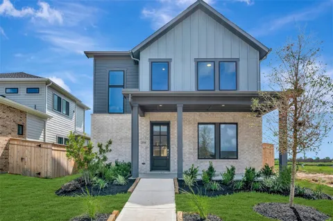 2714 Cottage Place