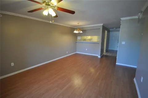 501 W 26th Street #222