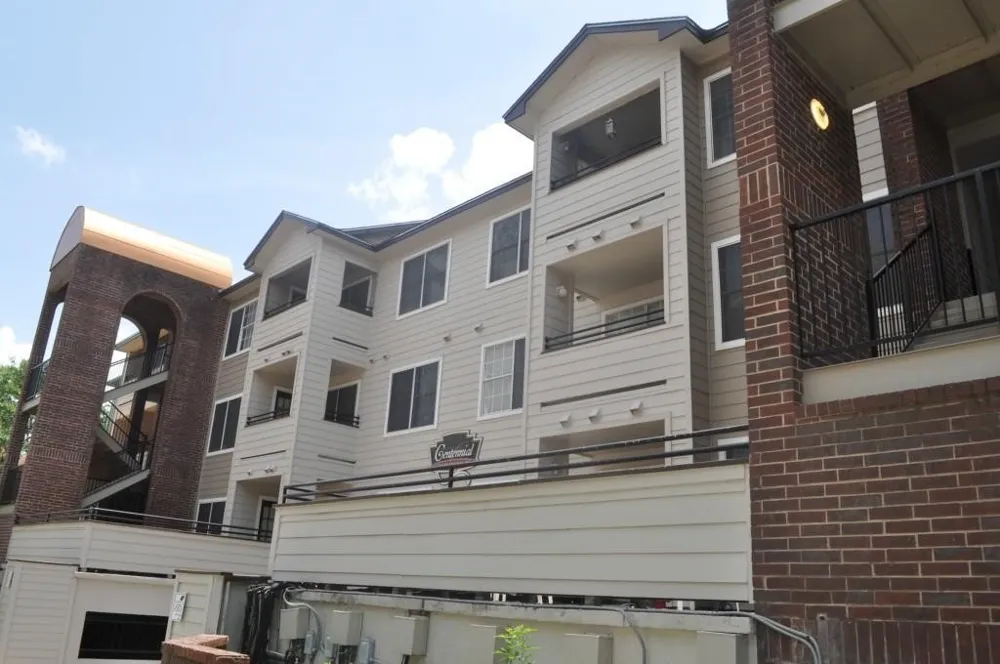 501 W 26th Street #222 Austin, TX 78705