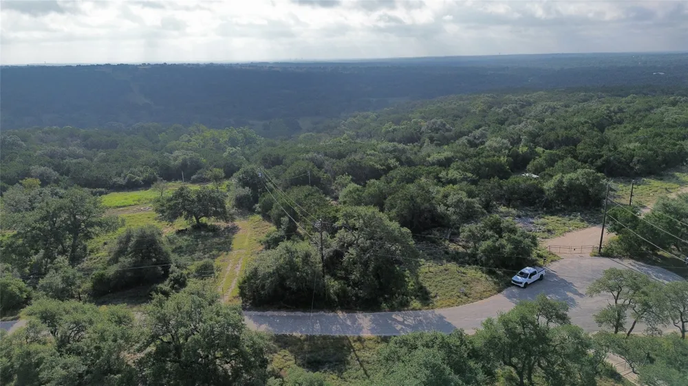 701 Grande Street #B Driftwood, TX 78619