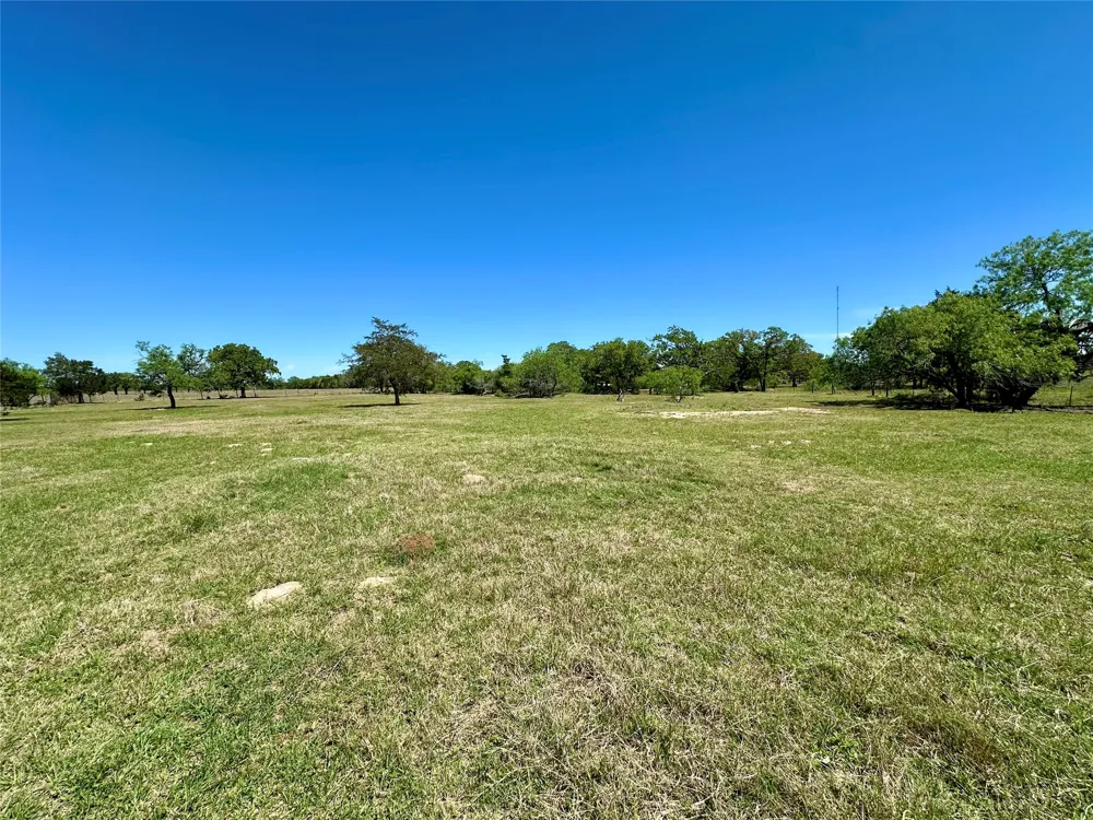 924 Hwy 95 S Smithville, TX 78957