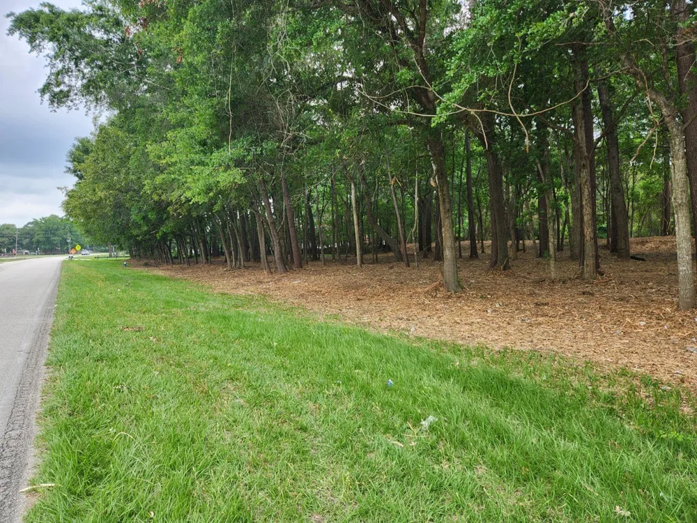3 E Lake Houston Parkway Huffman, TX 77336