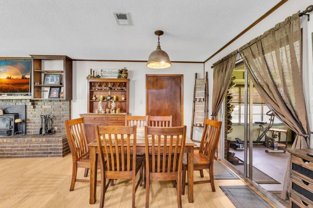 209 Camden Road Chester, TX 75936