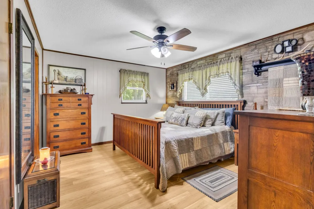 209 Camden Road Chester, TX 75936