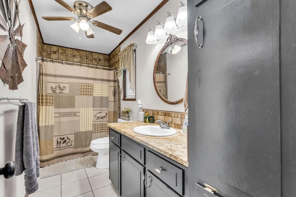 209 Camden Road Chester, TX 75936