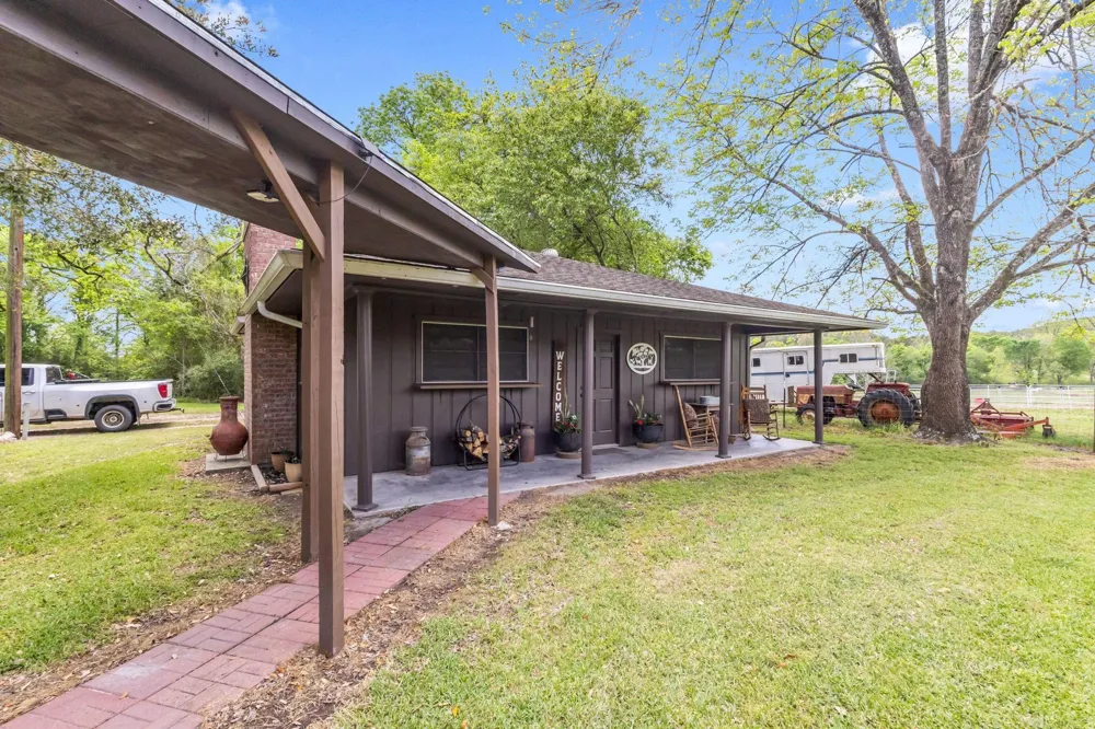 209 Camden Road Chester, TX 75936