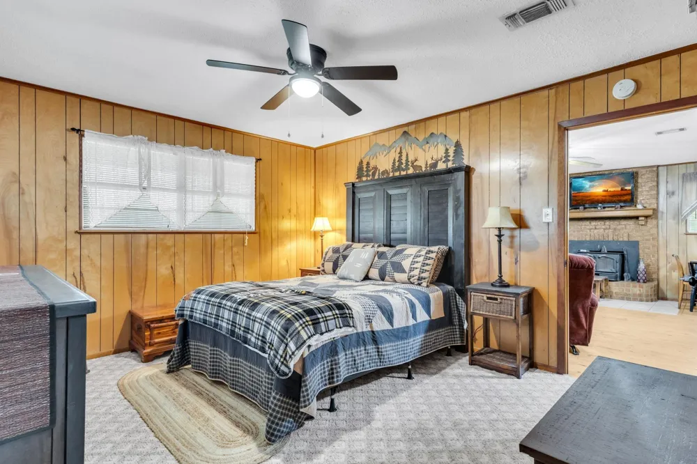 209 Camden Road Chester, TX 75936
