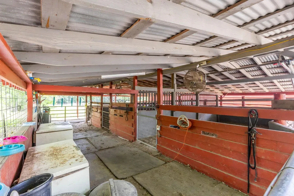 209 Camden Road Chester, TX 75936