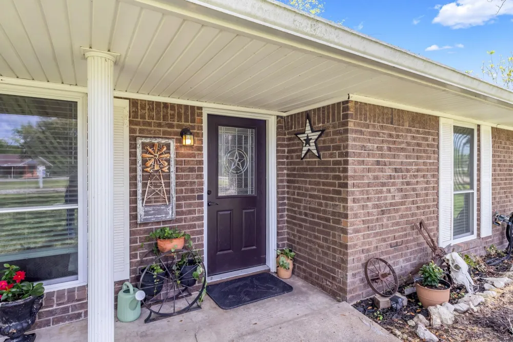 209 Camden Road Chester, TX 75936