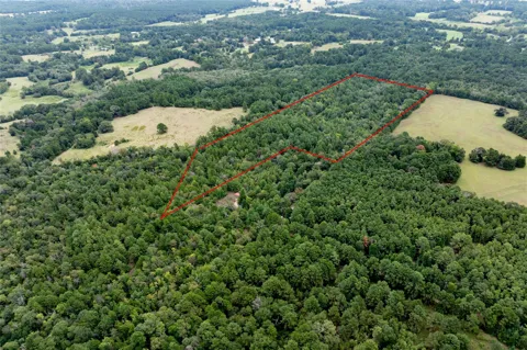 22 Acr Private Road 5040