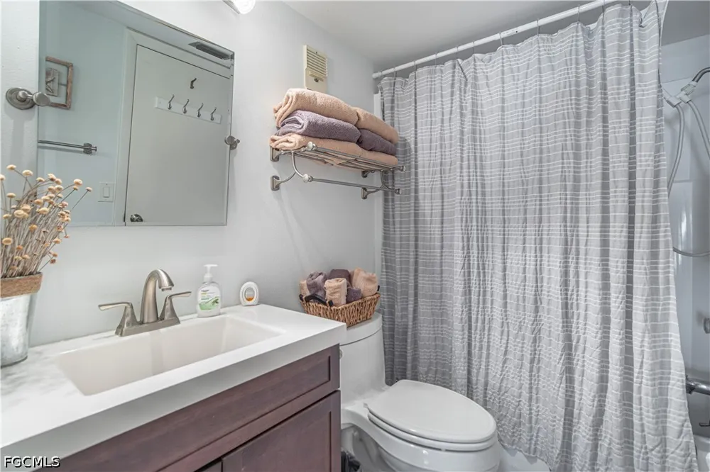 Augusta Drive #307 Fort Myers, FL 33907
