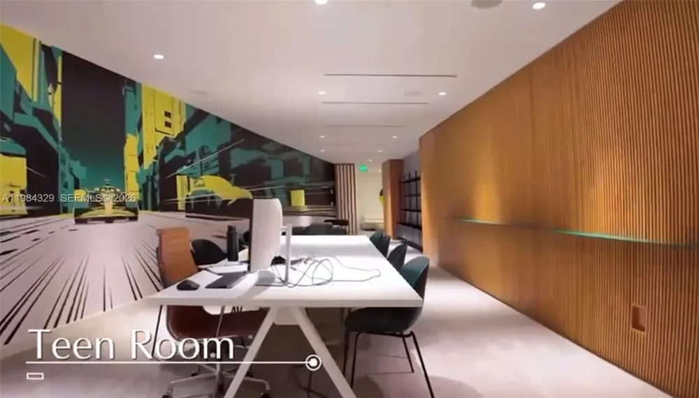 300 Biscayne Boulevard Way #2601E Miami, FL 33131