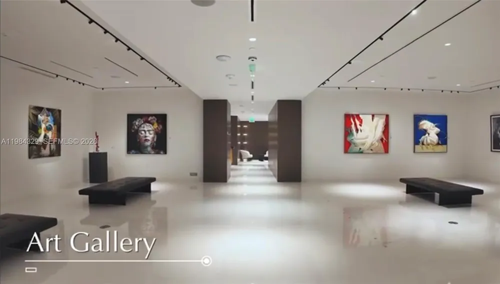300 Biscayne Boulevard Way #2601E Miami, FL 33131