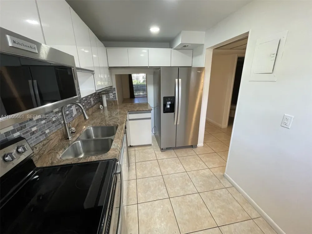 4500 Federal Hwy #102A Lighthouse Point, FL 33064