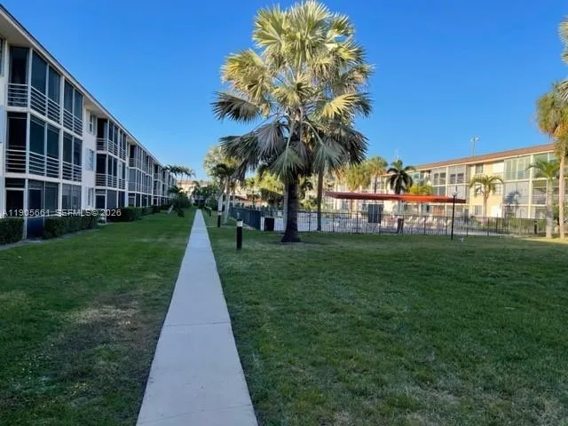 4500 Federal Hwy #102A Lighthouse Point, FL 33064
