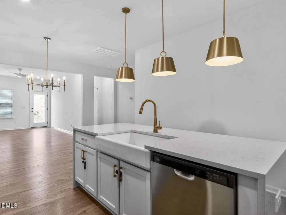 38 District Avenue Clayton, NC 27527