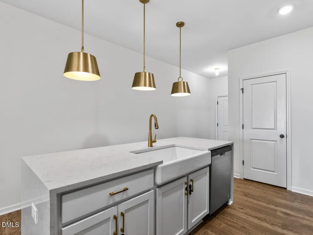 38 District Avenue Clayton, NC 27527